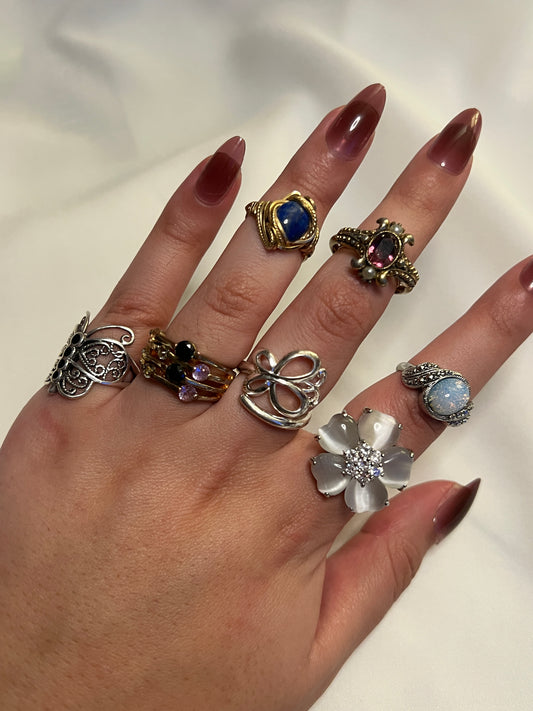 Avon Opalesque Ring
