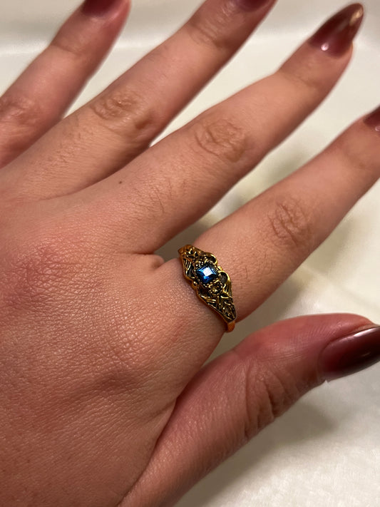 1980s Avon Blue Crystal Ring