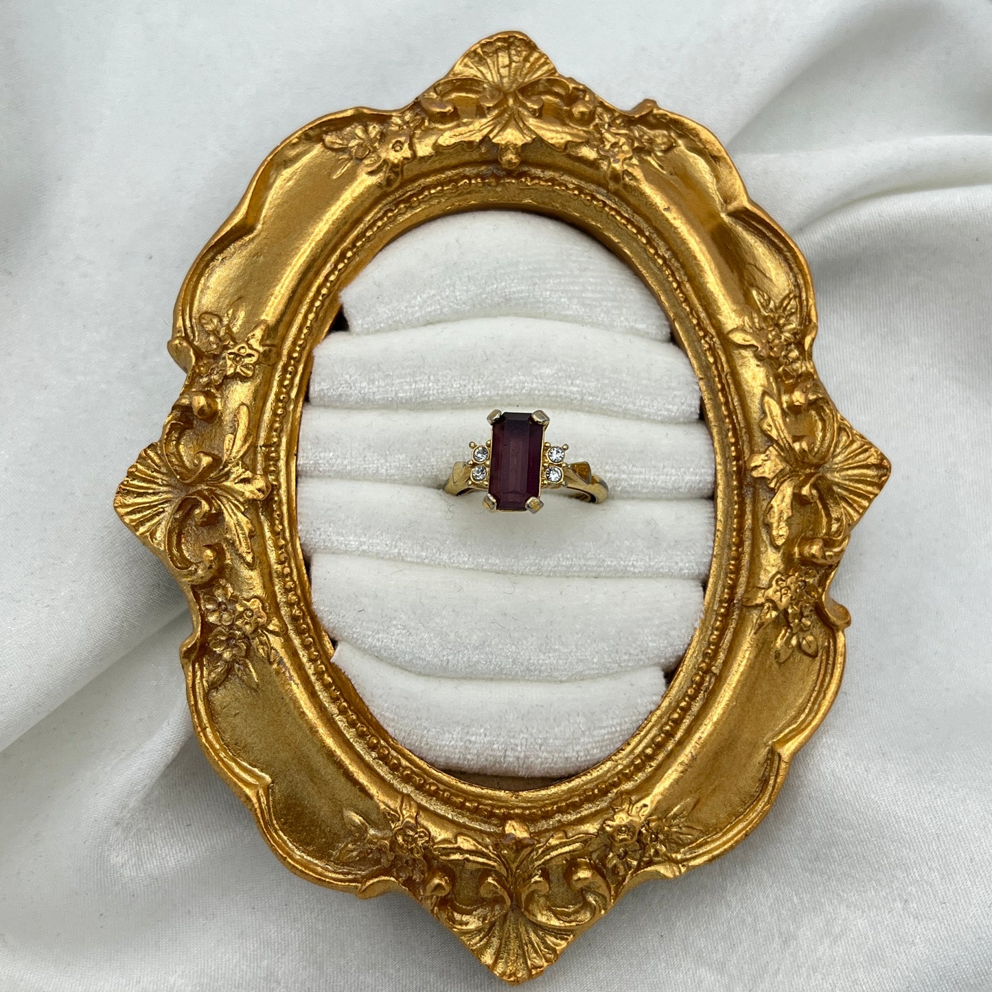1975 Avon Amethyst Glass Art Deco Rectangular Ring